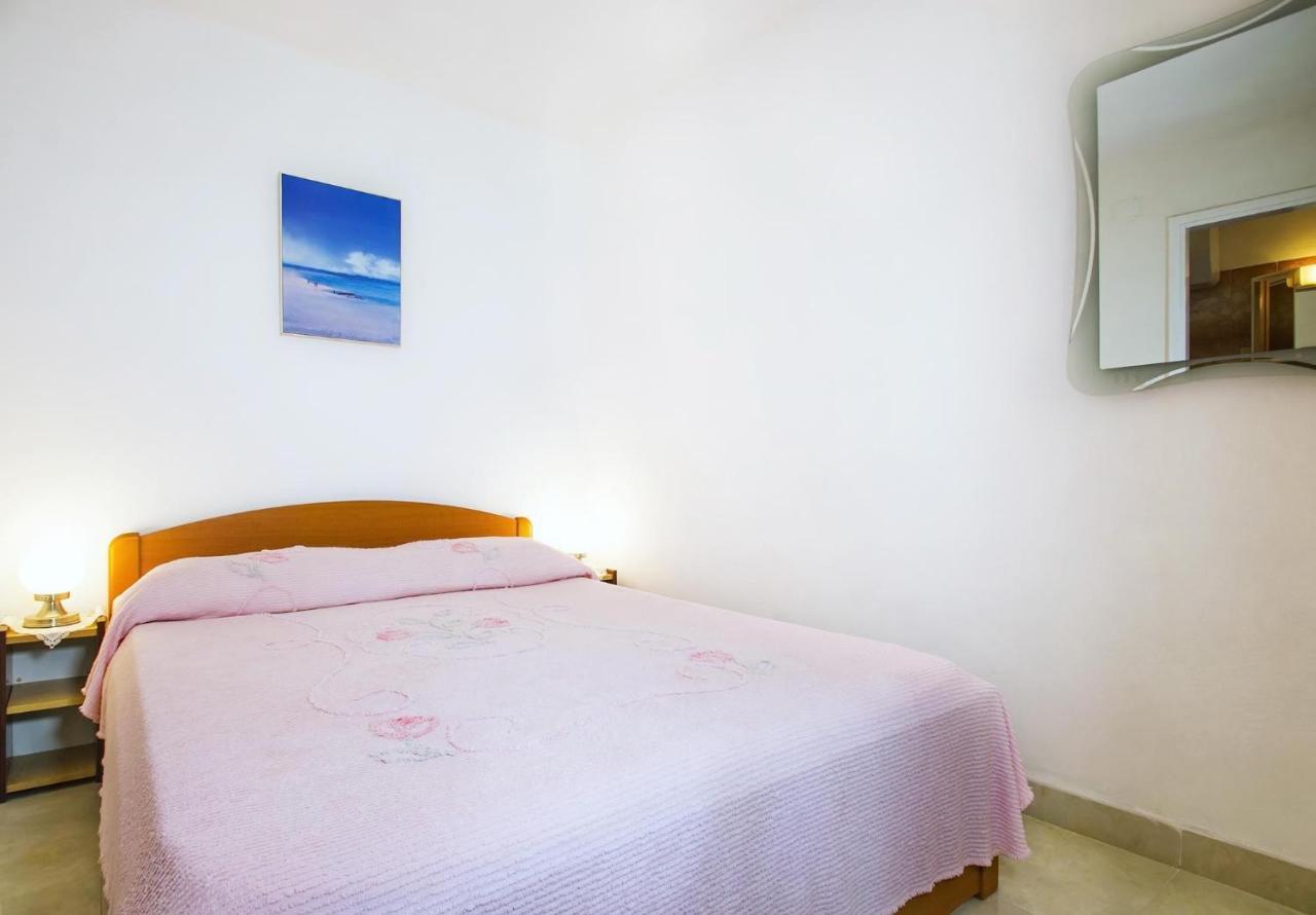 Apartments With A Parking Space Rabac, Labin - 7622 Exteriör bild